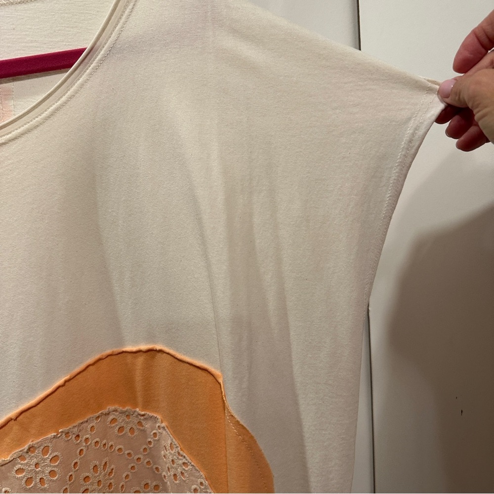 Oli & Hali Boutique Short Sleeve Top with Cream/Orange Accents - oversized fit - Picture 5 of 7